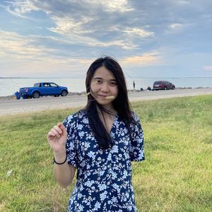 Meet your Posher, Anna